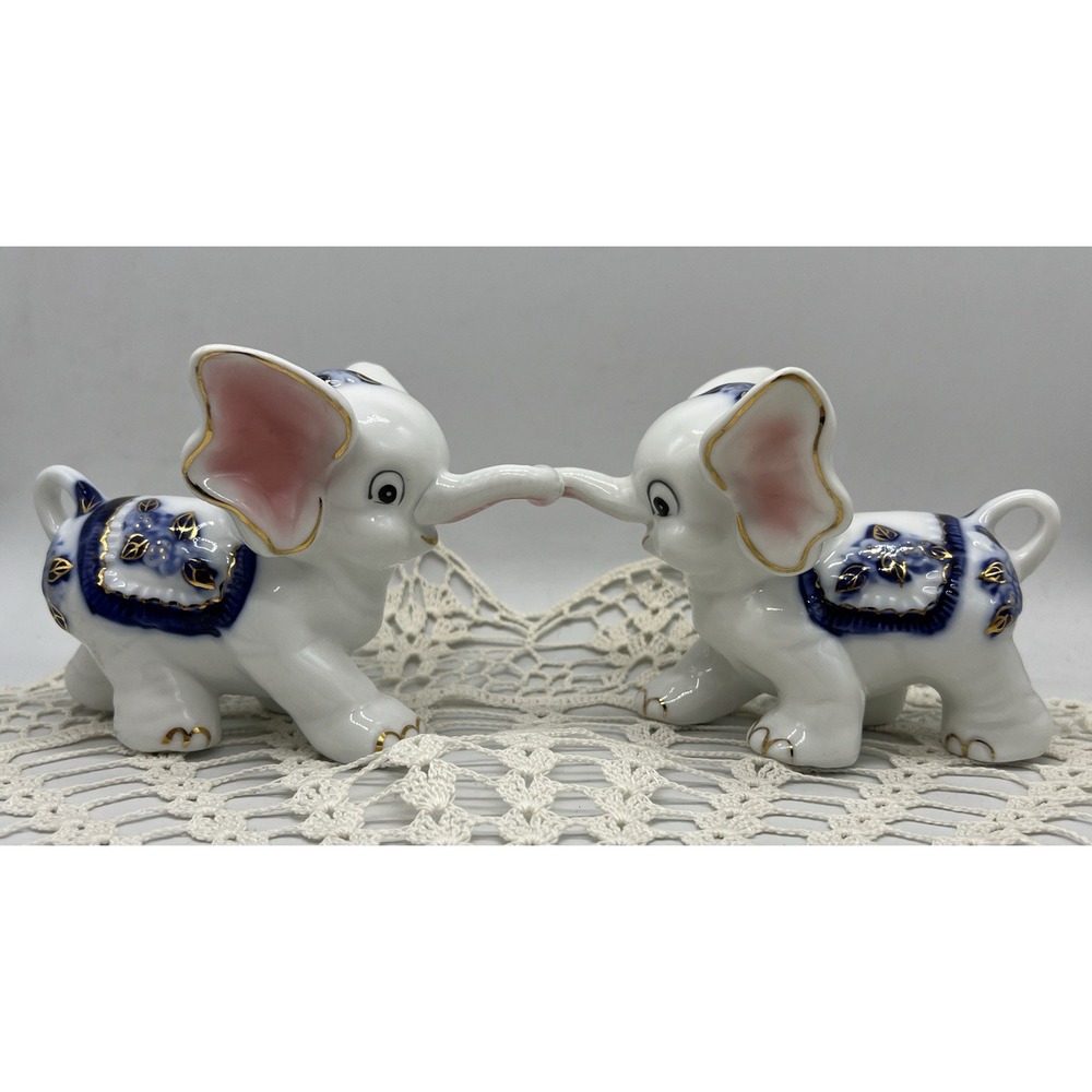 Vintage 1940's Blue White Gold Gzhel Style Porcelain Kissing‎ Elephant Figurines